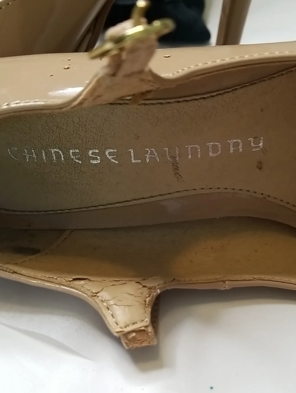 Chinese Laundry Tan Patent Leather Mary Jane Heels Size 6